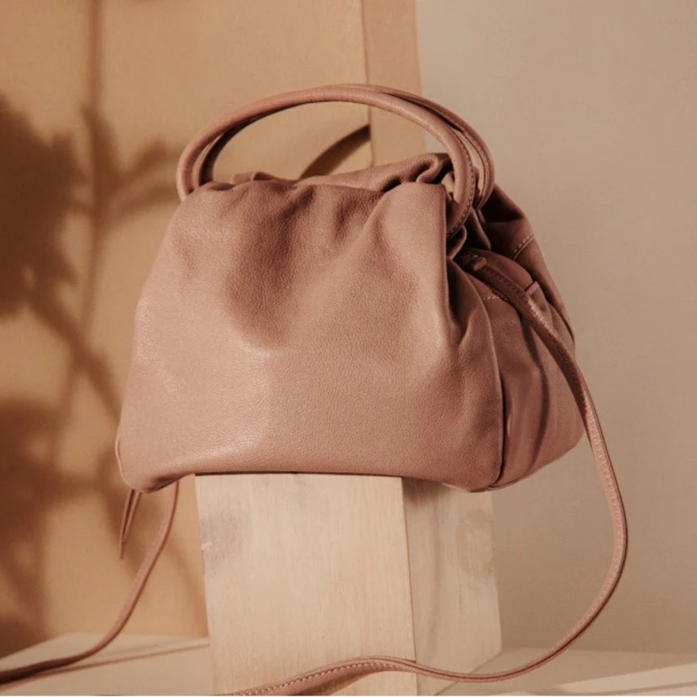 Hobo Darling Top Grain Leather Crossbody Bag in Rose - BRAND NEW